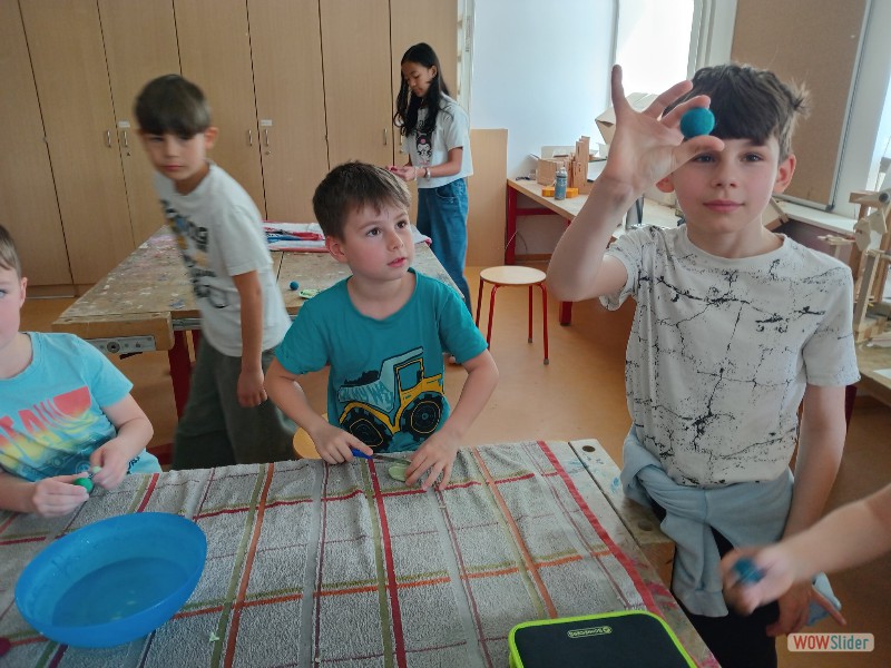tmp_05025c24-5591-4712-8750-1d776f4a8849